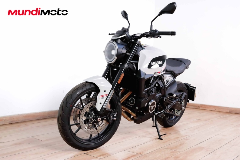 Motorbike image 7