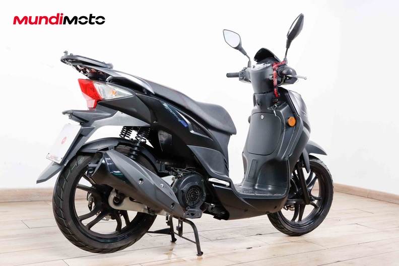 Motorbike image 2