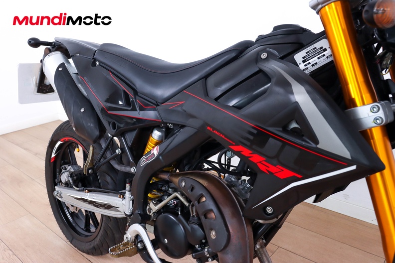 Motorbike image 12