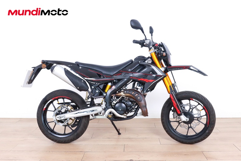 Motorbike image 0