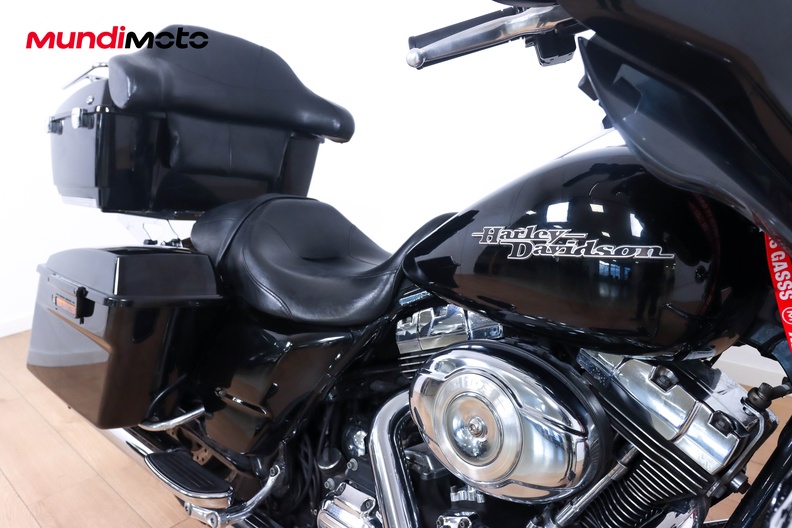 Motorbike image 12