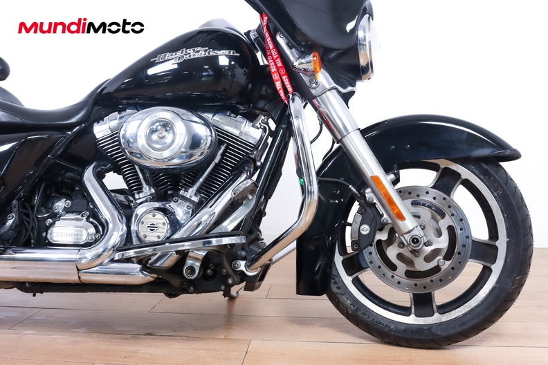 Motorbike image 13