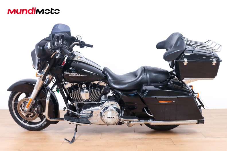 Motorbike image 5
