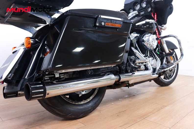 Motorbike image 3