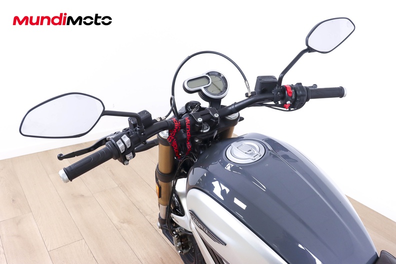 Motorbike image 10