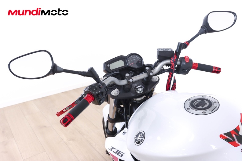 Motorbike image 10