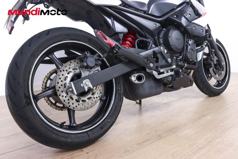 Motorbike image 3