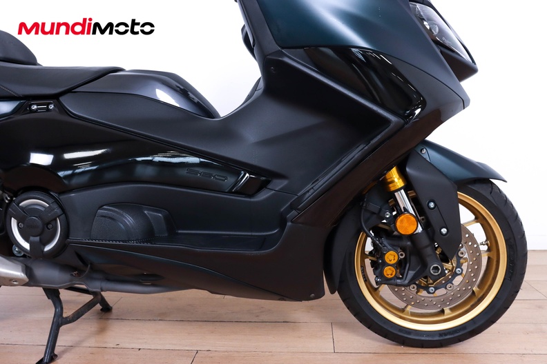 Motorbike image 13