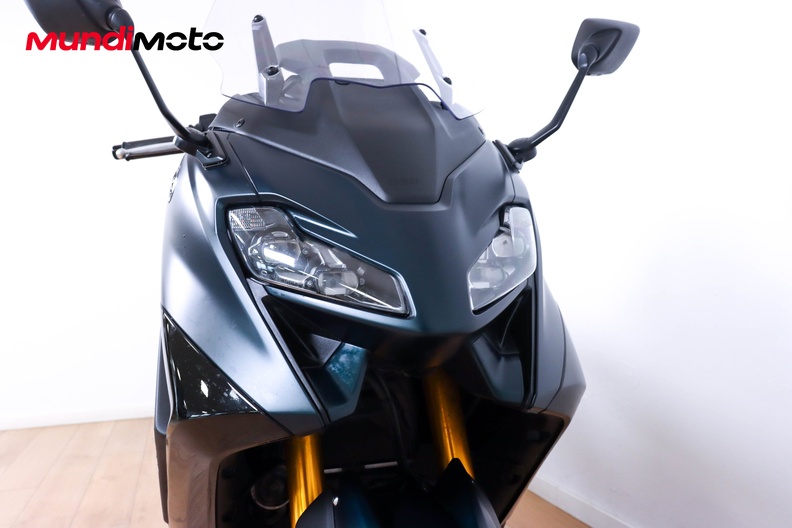 Motorbike image 4