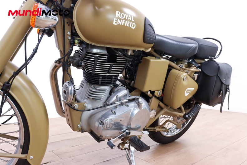Motorbike image 9
