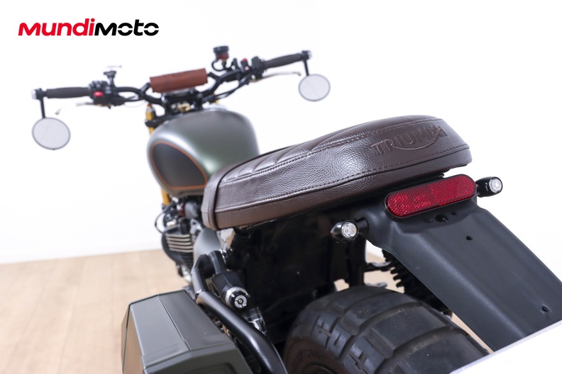 Motorbike image 9