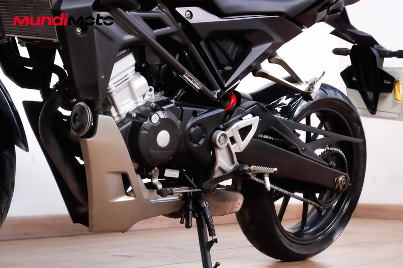 Motorbike image 8