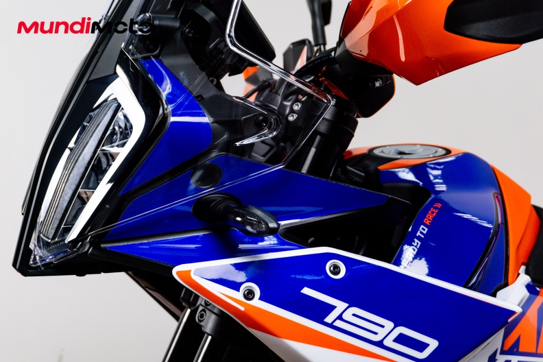 Motorbike image 13