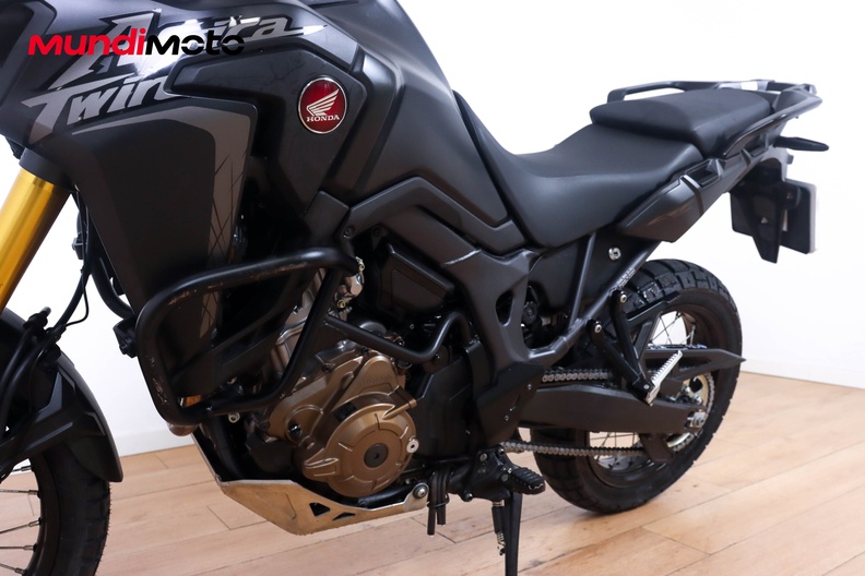 Motorbike image 8
