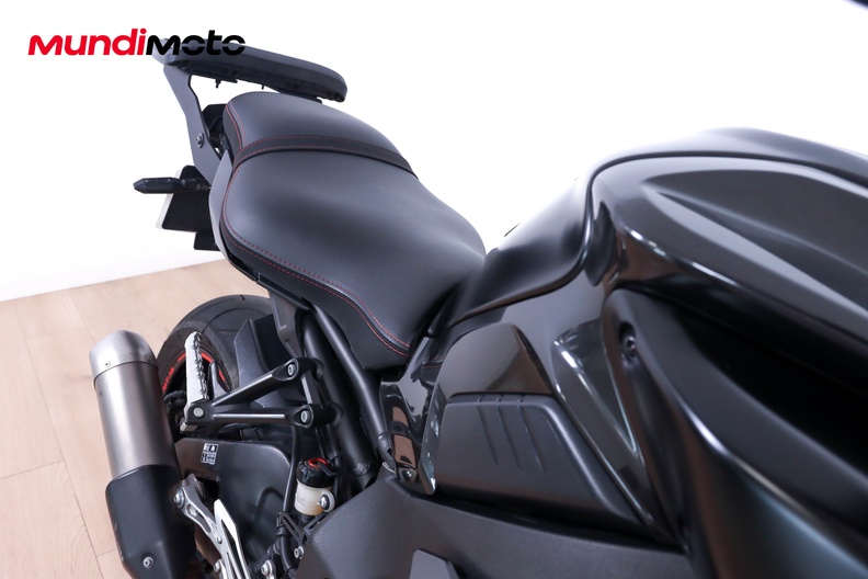 Motorbike image 12