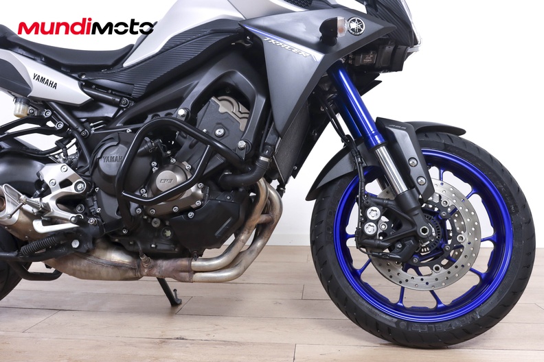 Motorbike image 13