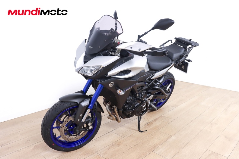 Motorbike image 7