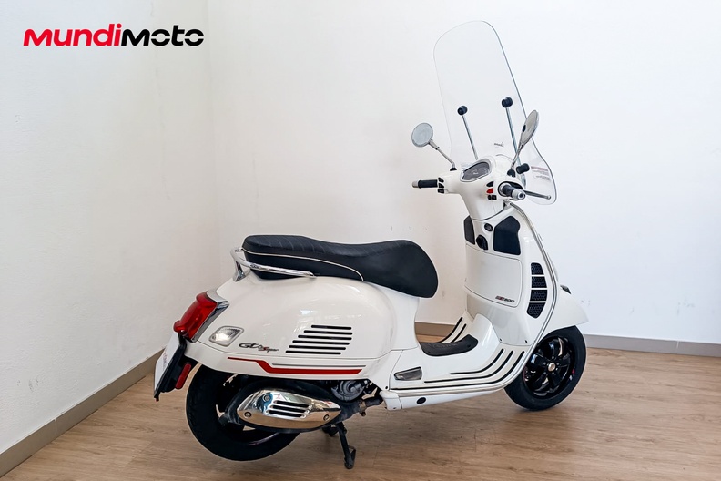 Motorbike image 2