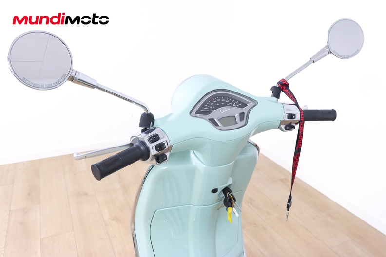 Motorbike image 10