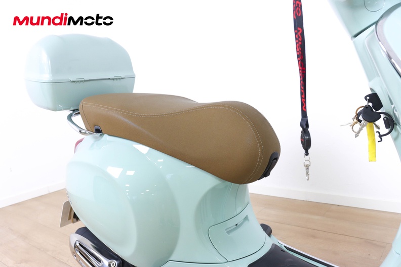 Motorbike image 13