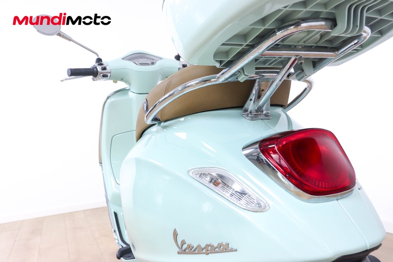 Motorbike image 9