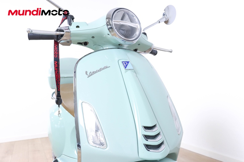 Motorbike image 4