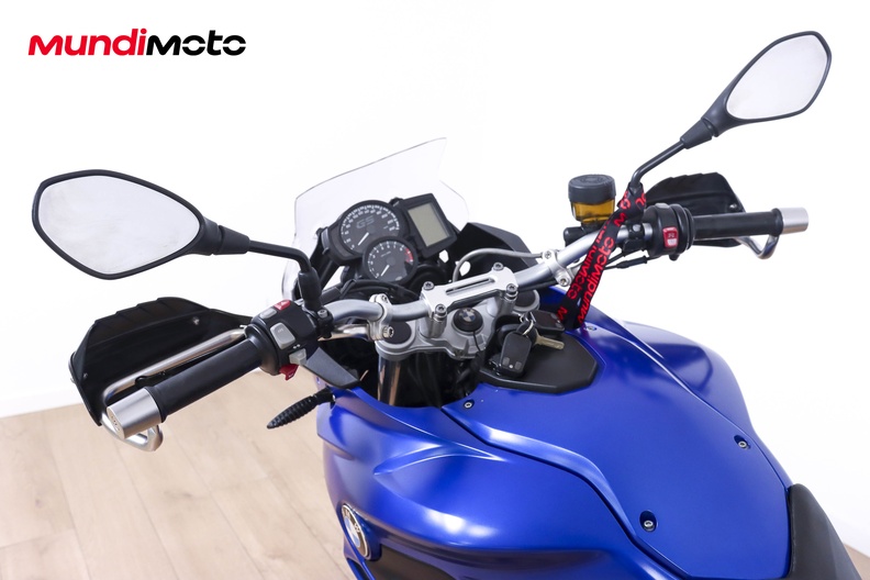 Motorbike image 10