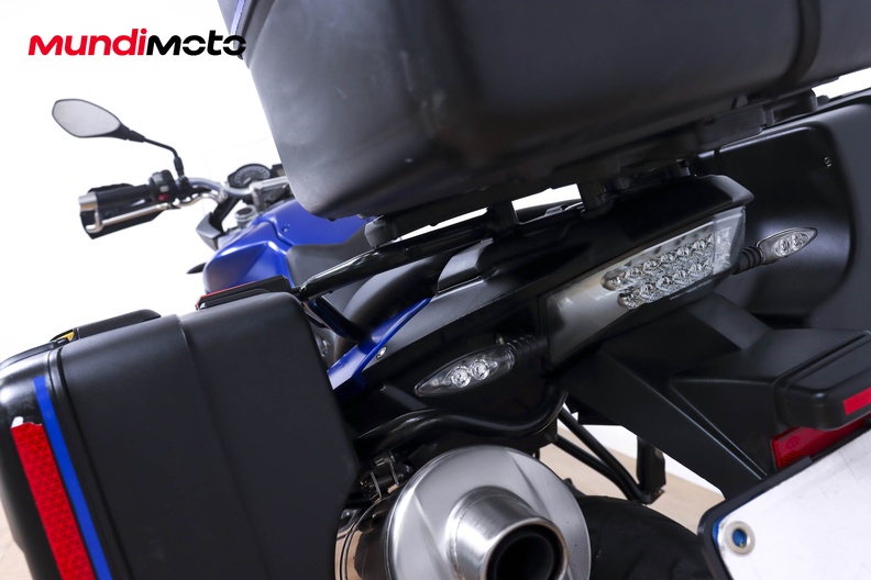 Motorbike image 9