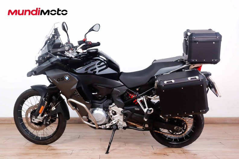 Motorbike image 5