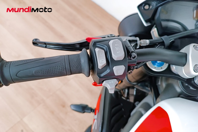Motorbike image 13