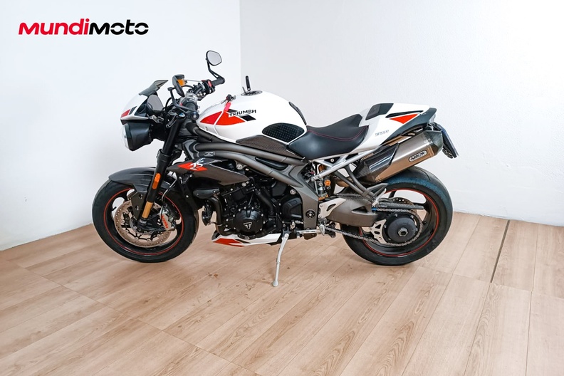 Motorbike image 5