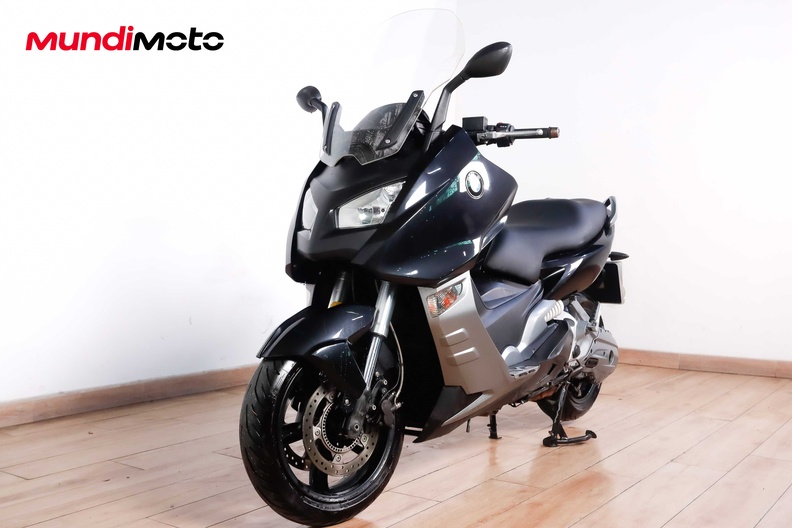 Motorbike image 7