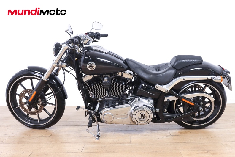 Motorbike image 5