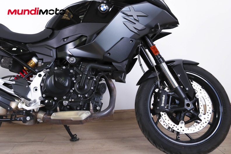 Motorbike image 12
