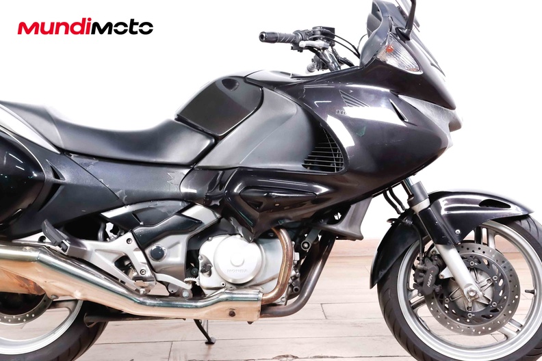 Motorbike image 12