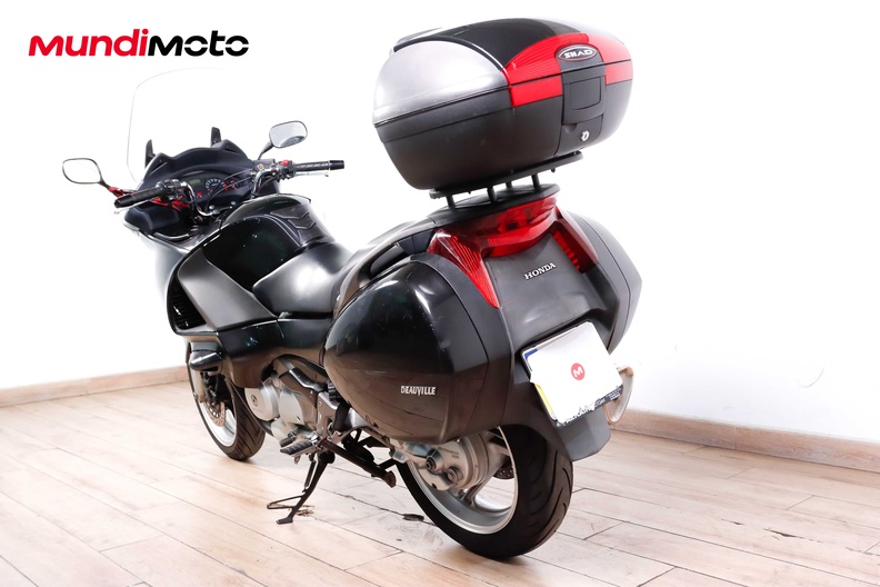 Motorbike image 6
