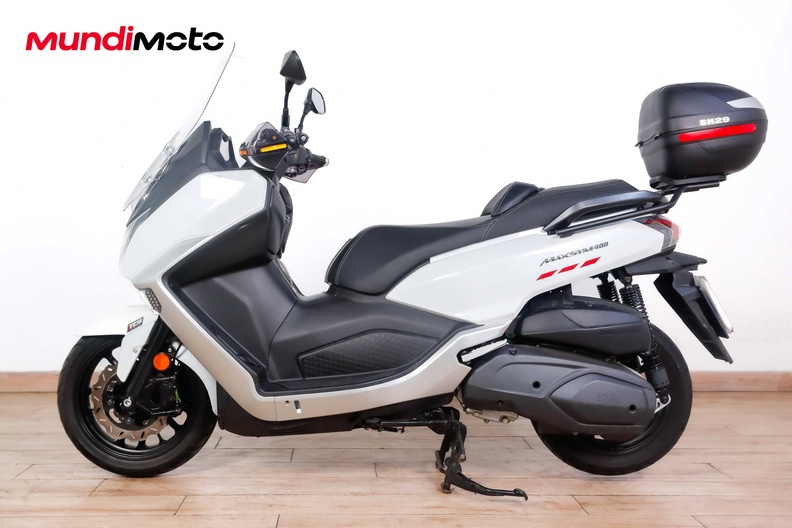 Motorbike image 5