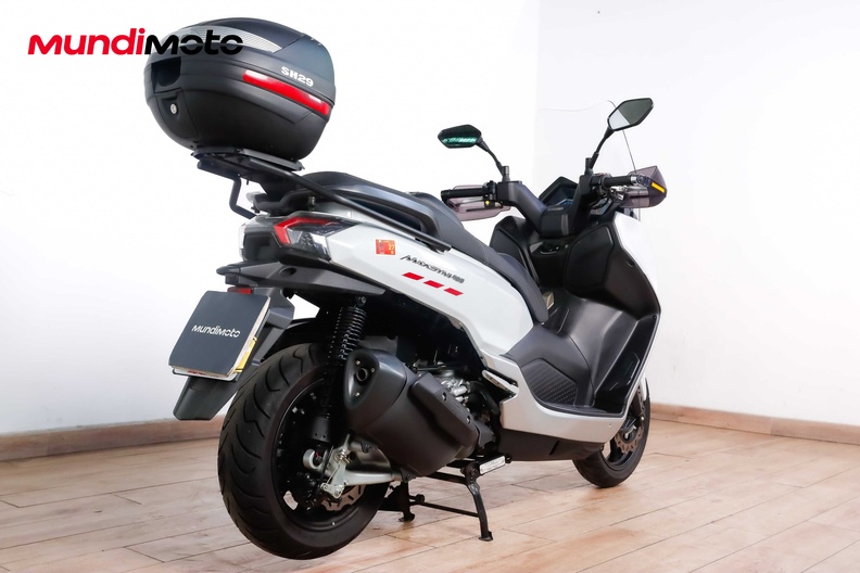 Motorbike image 2