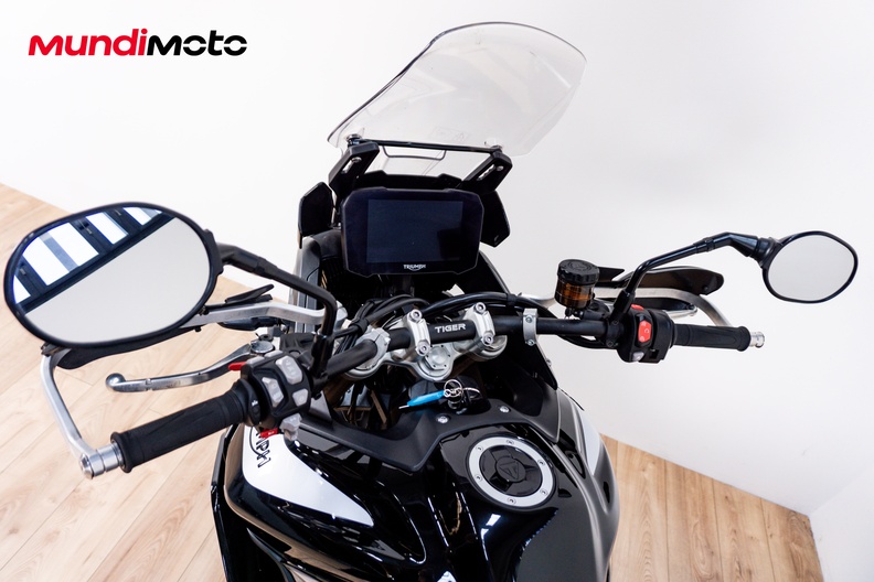 Motorbike image 10
