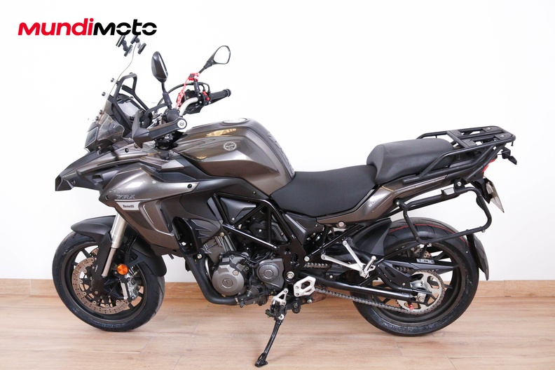 Motorbike image 5