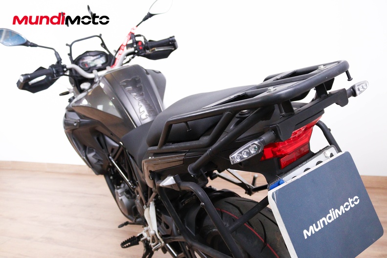 Motorbike image 9