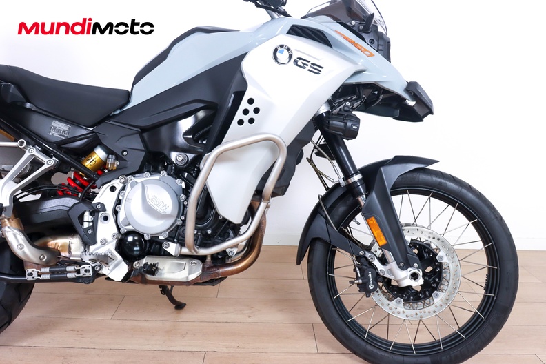 Motorbike image 13