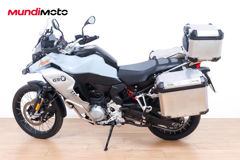 Motorbike image 5