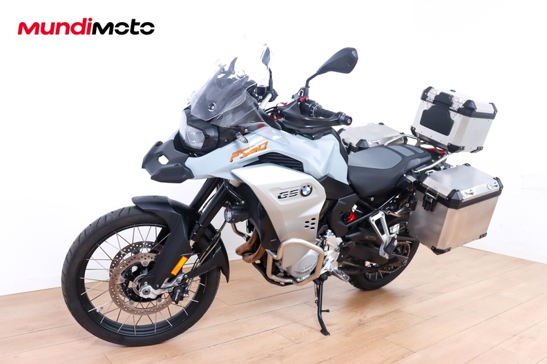 Motorbike image 7