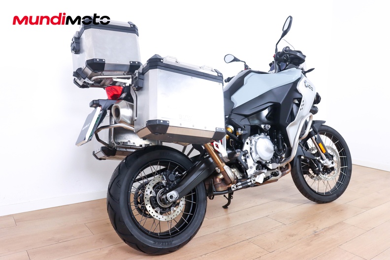 Motorbike image 2