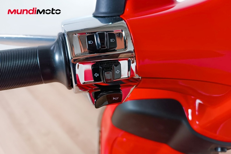 Motorbike image 12