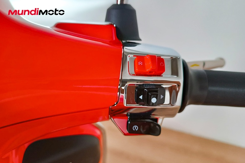 Motorbike image 13