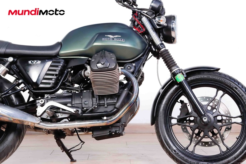 Motorbike image 12