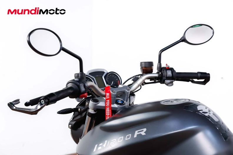 Motorbike image 10