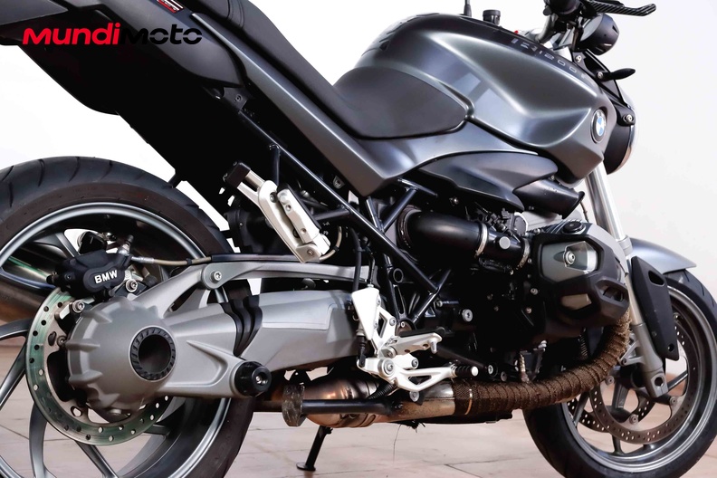 Motorbike image 3